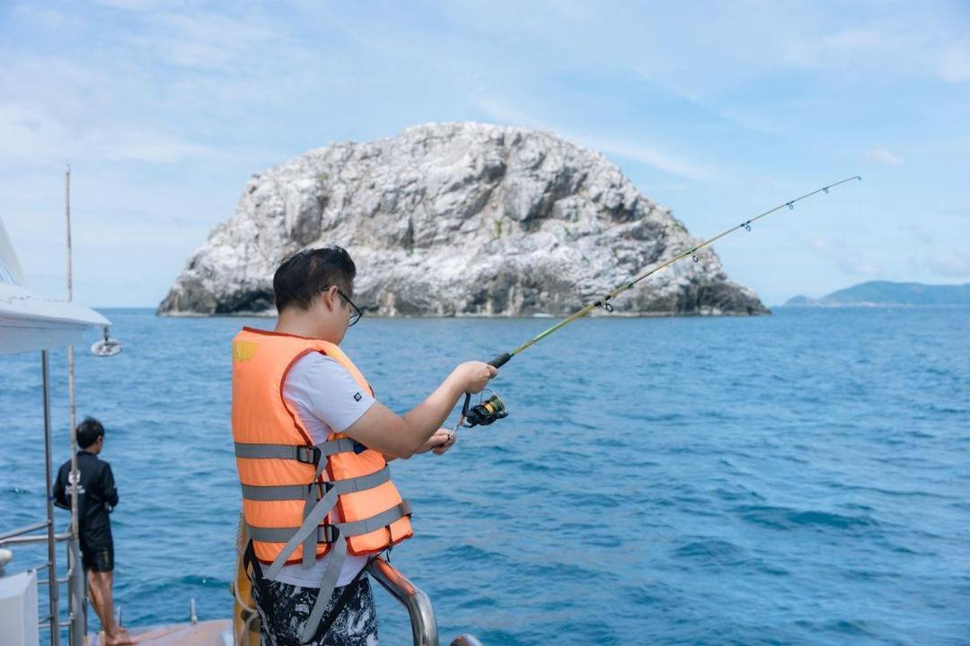 Con Dao Backpacker - Loco Camping Chi Khu Co Ong Bagian luar foto